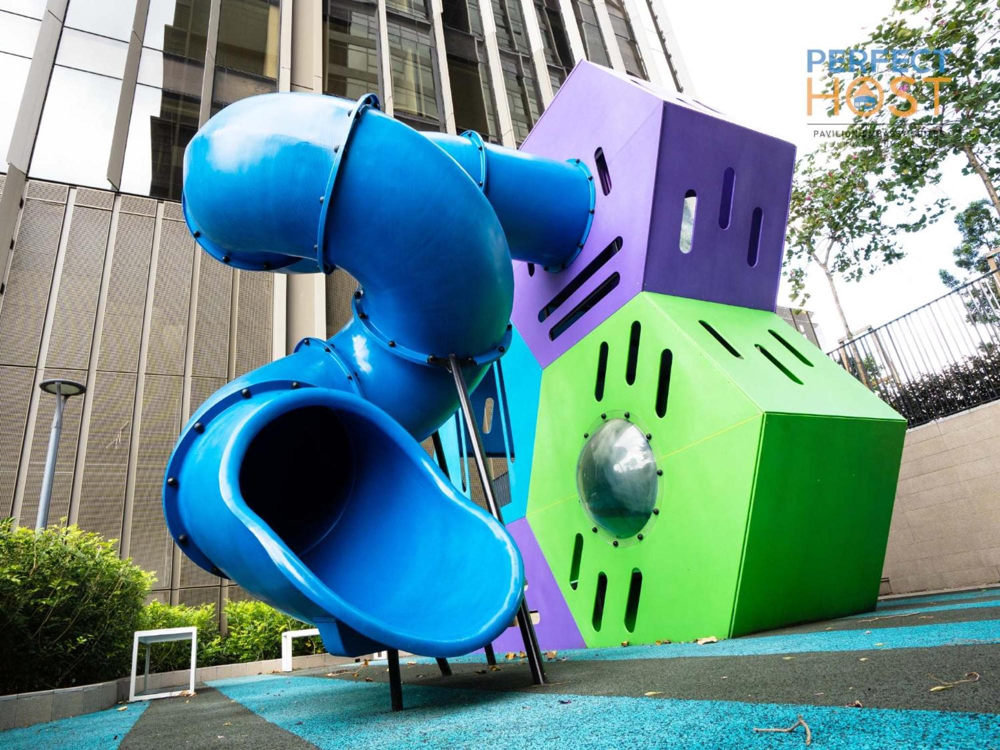 Pavilion Embassy Suites Kl By Perfect Host Kuala Lumpur Exterior foto